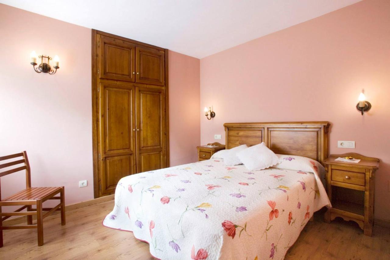 Apartamentos La Corona - Cabrales Carreña Exterior foto